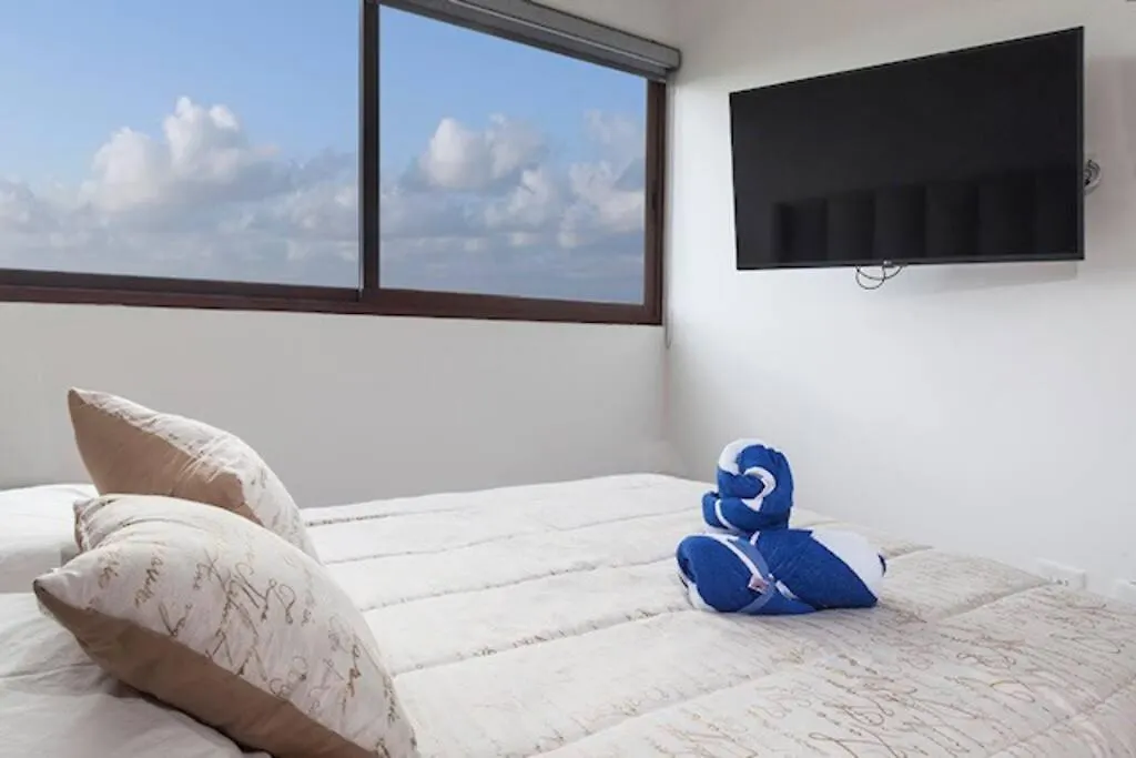 Beachside Haven Modern 2Br Condo, With Rooftop Pool Playa del Carmen Apartment